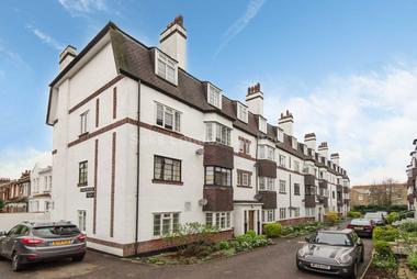 Beautifully presented two double bedroom flat at BARROW ROAD, SW16, 5NG